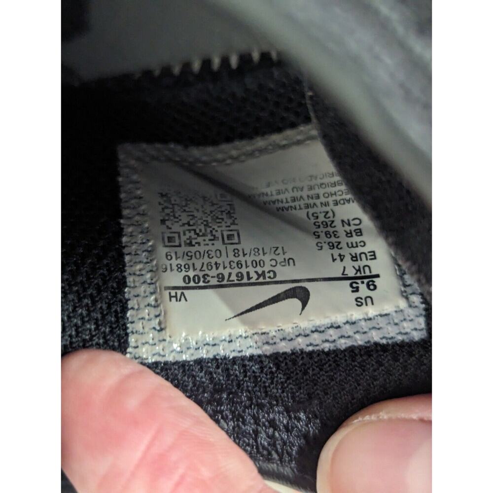 Nike Sneakers Womens Sz 9.5 Air Max Motion 2 Running Shoes Black CK1676-300 - Picture 2 of 7